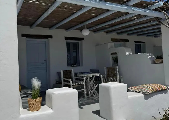 Palio Karnagio παλιό καρνάγιο *