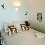 Apartment Palio Karnagio παλιό καρνάγιο *