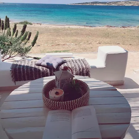 Palio Karnagio παλιό καρνάγιο Apartment Koufonisia