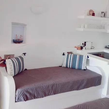 Palio Karnagio παλιό καρνάγιο Апартаменты