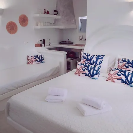 Palio Karnagio παλιό καρνάγιο 公寓 Koufonisia
